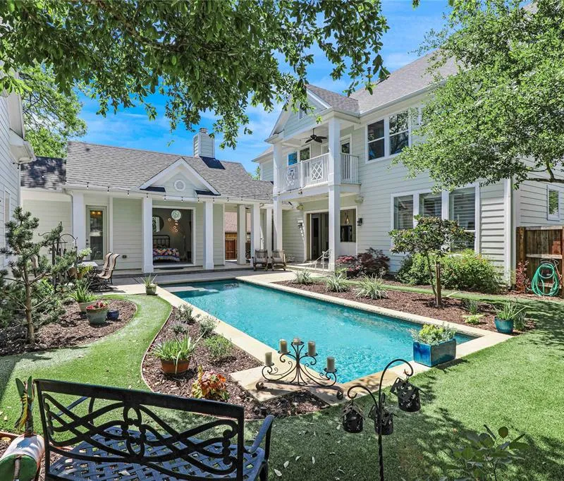 605 Barnes Street, McKinney TX 75069