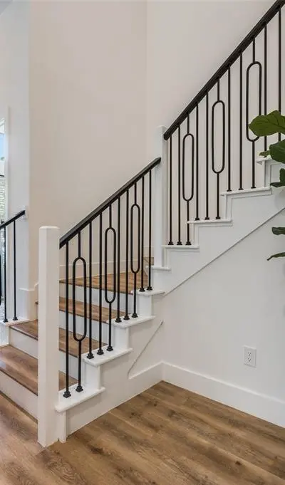 2130 Roanoke Avenue, Dallas TX 75235 - Photo 2