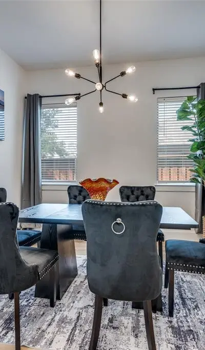 2130 Roanoke Avenue, Dallas TX 75235 - Photo 4