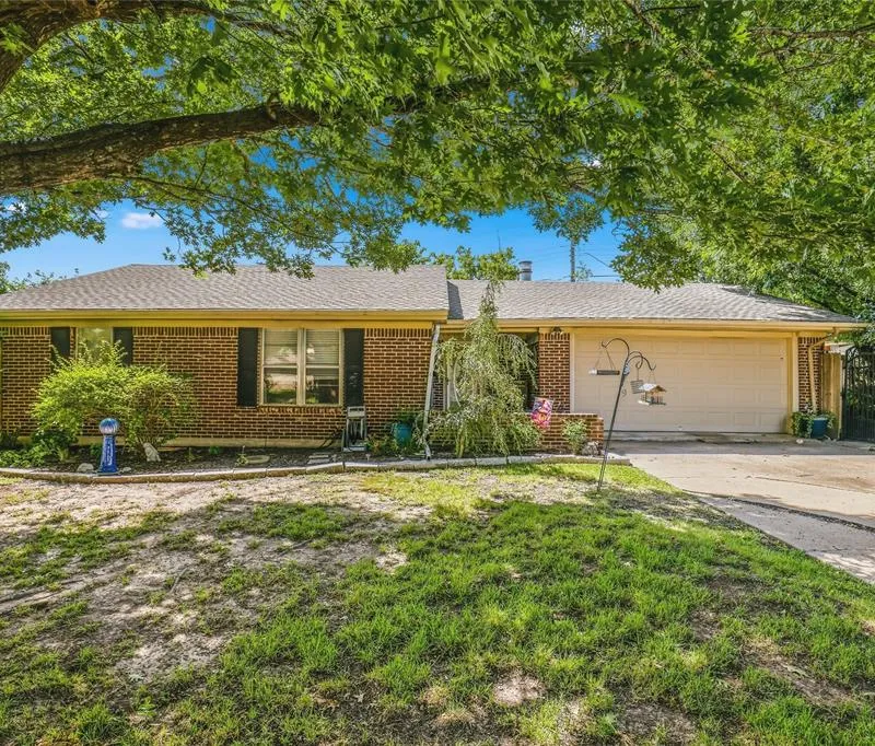 5303 Hilltop, Greenville TX 75402
