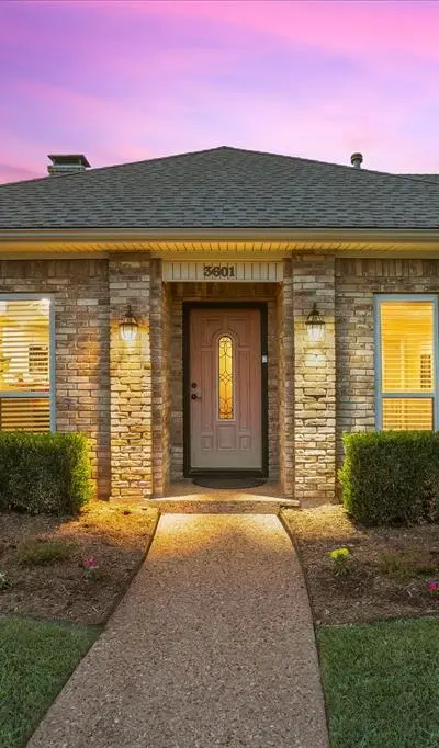 3601 Bonniebrook Drive, Plano TX 75075 - Photo 2