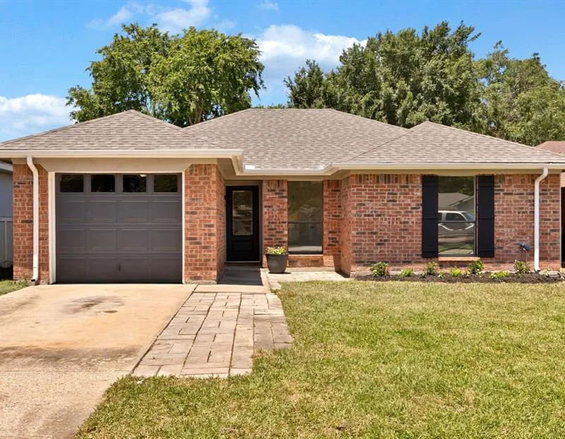 11320 Golden Triangle Circle, Fort Worth TX 76244