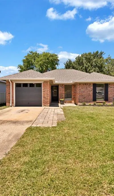 11320 Golden Triangle Circle, Fort Worth TX 76244 - Photo 2