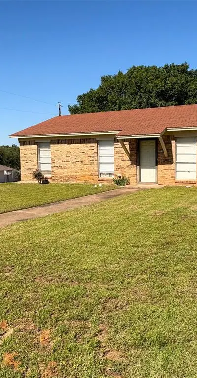1829 S Center Street, Denison TX 75021 - Photo 3