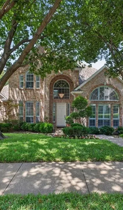 18719 Thorntree Lane, Dallas TX 75252 - Photo 2