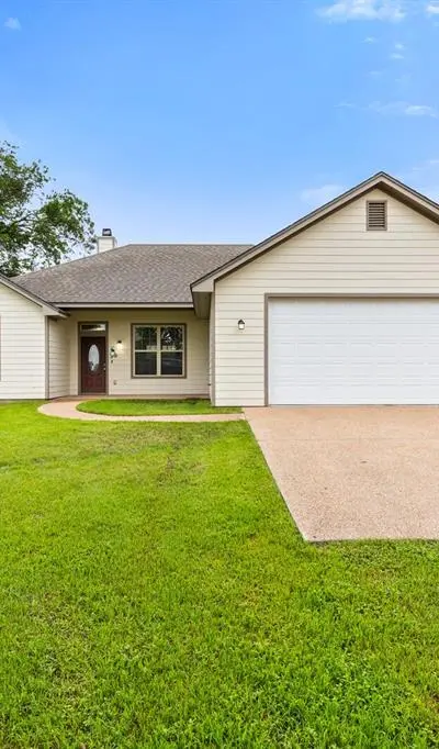 263 E Cougar Lane, China Spring TX 76633