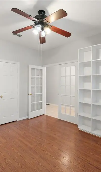 5605 Lasso Road, Arlington TX 76017 - Photo 3