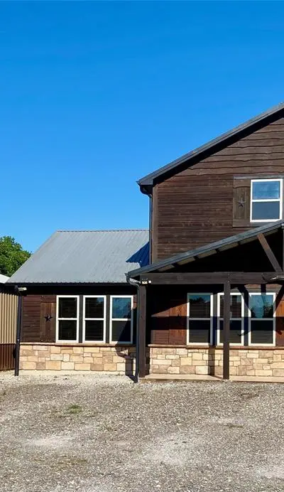 405 County Road 1264, Whitesboro TX 76273