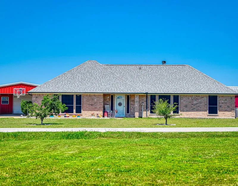 8932 County Road 4116, Kaufman TX 75142