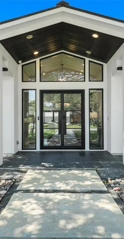 4139 Allencrest Lane, Dallas TX 75244 - Photo 3