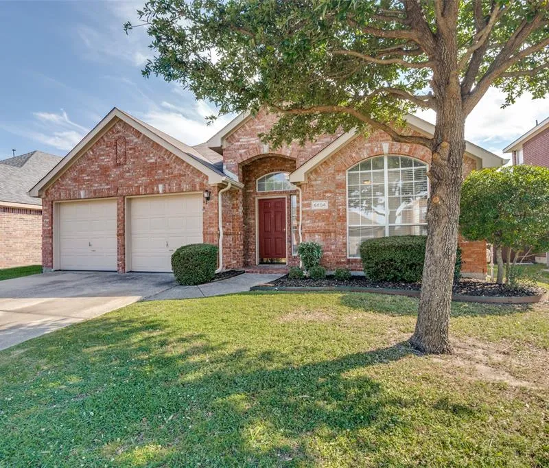 6504 Hillview Lane, Sachse TX 75048