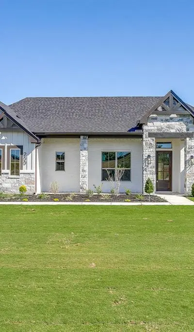 200 Sweetgrass Drive, Poolville TX 76487