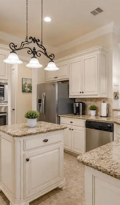 4505 Chaumont Trail, Arlington TX 76013 - Photo 4