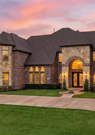 715 Simmons Road, Double Oak TX 75077