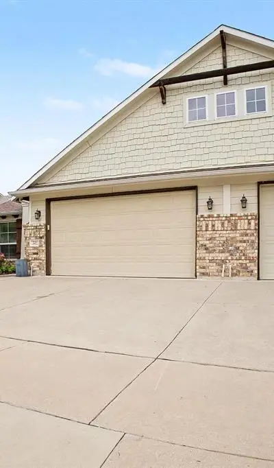 225 Terra Verde Lane, McKinney TX 75069 - Photo 2