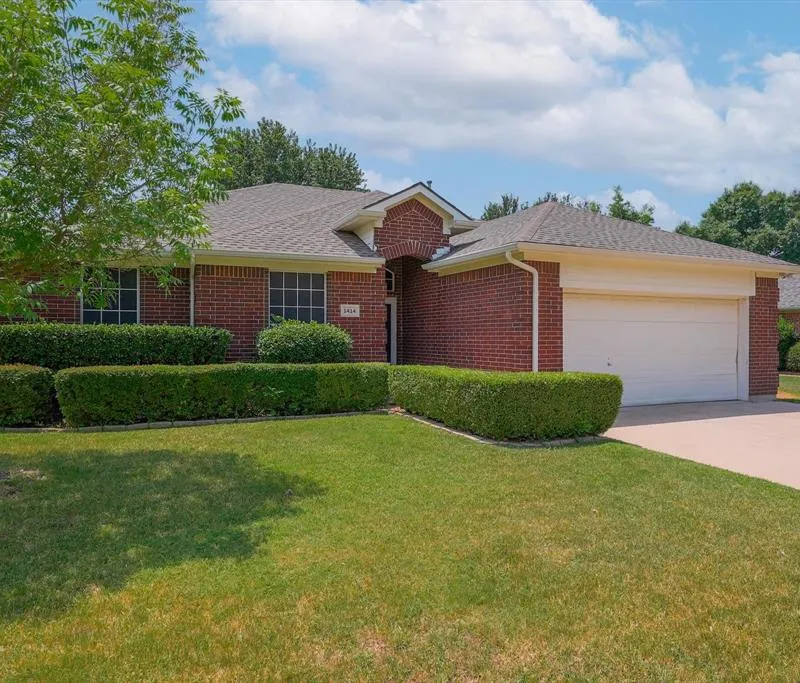 1414 Park Palisades Drive, Corinth TX 76210