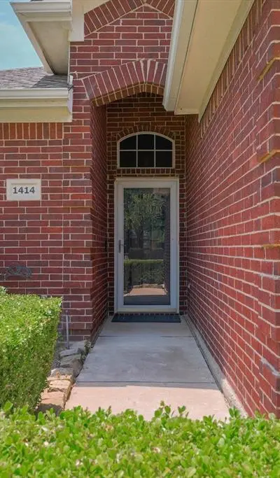 1414 Park Palisades Drive, Corinth TX 76210 - Photo 2