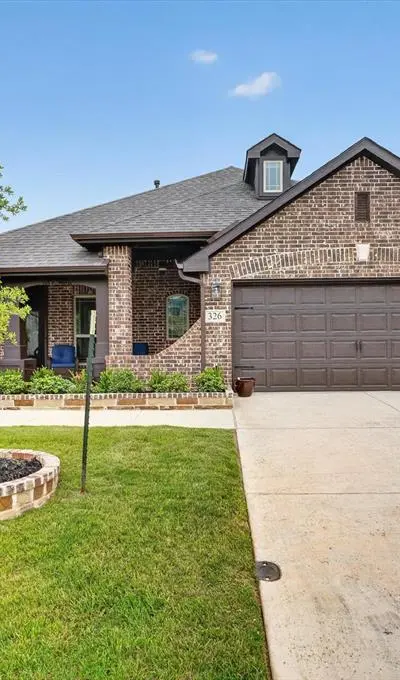 326 Atlas Cedar Drive, Glenn Heights TX 75154 - Photo 2