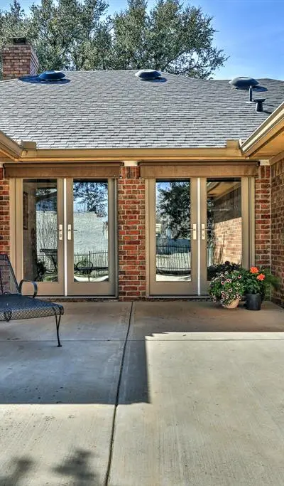 7025 Aspen Wood Trail, Fort Worth TX 76132 - Photo 3