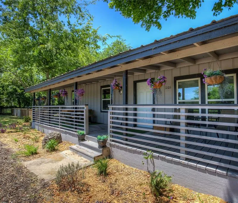 1101 Redoak Drive, West Tawakoni TX 75474
