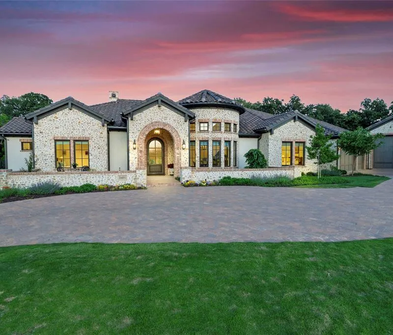 2401 Lower Brook Court, Southlake TX 76092
