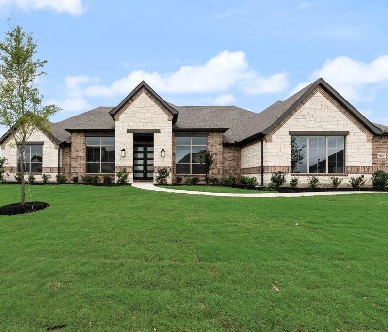 9220 Wood Duck Drive, Justin TX 76247