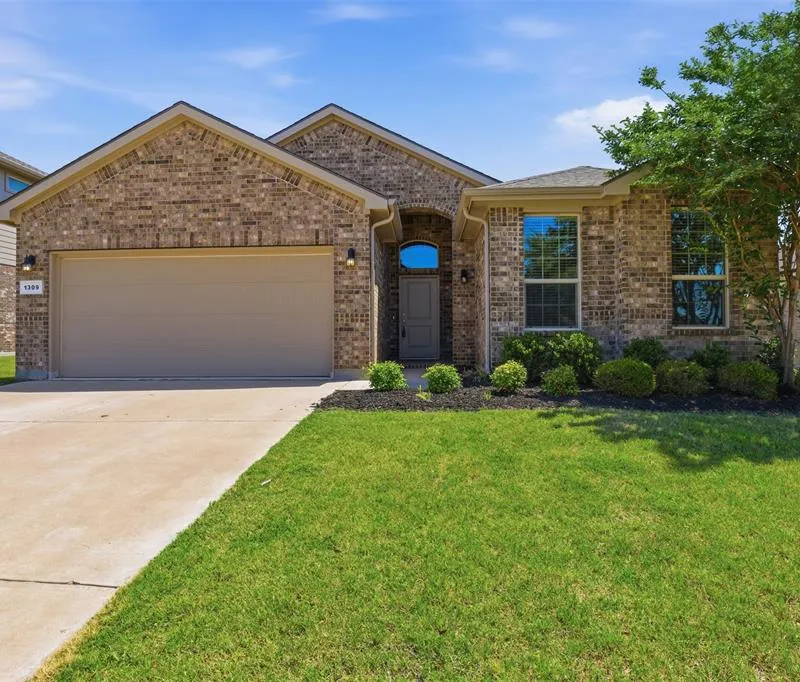 1309 Dublin Drive, Cleburne TX 76033