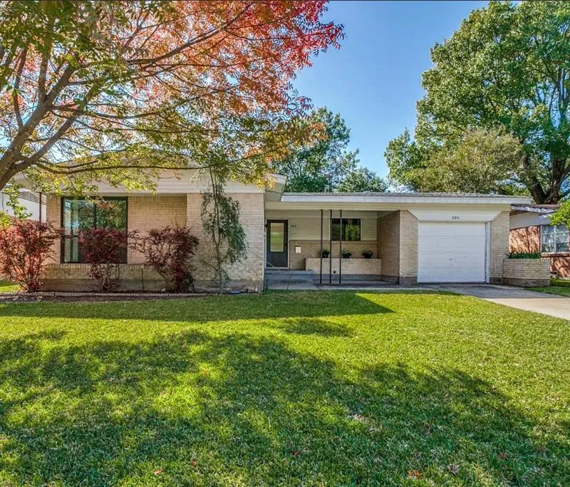 203 Leda Drive, Dallas TX 75218