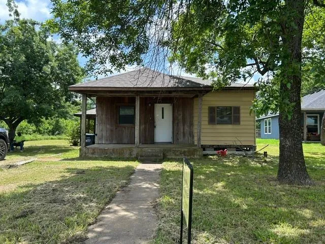 250 Oak Hill Road, Whitewright TX 75491