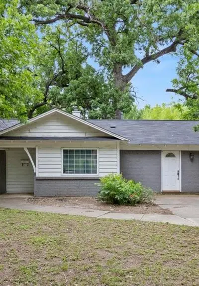 4713 Driskell Boulevard, Fort Worth TX 76107 - Photo 2