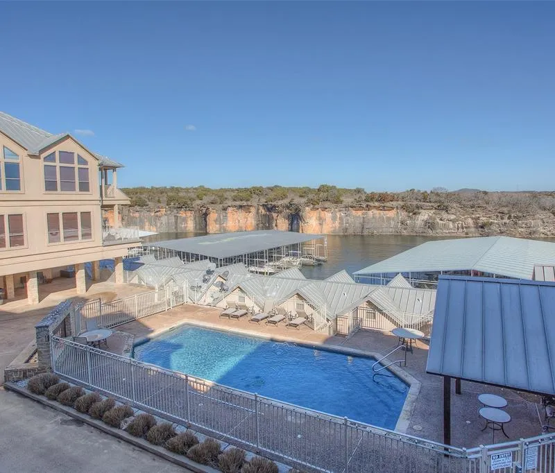 3006 Upcreek Alley # 14, Strawn TX 76457