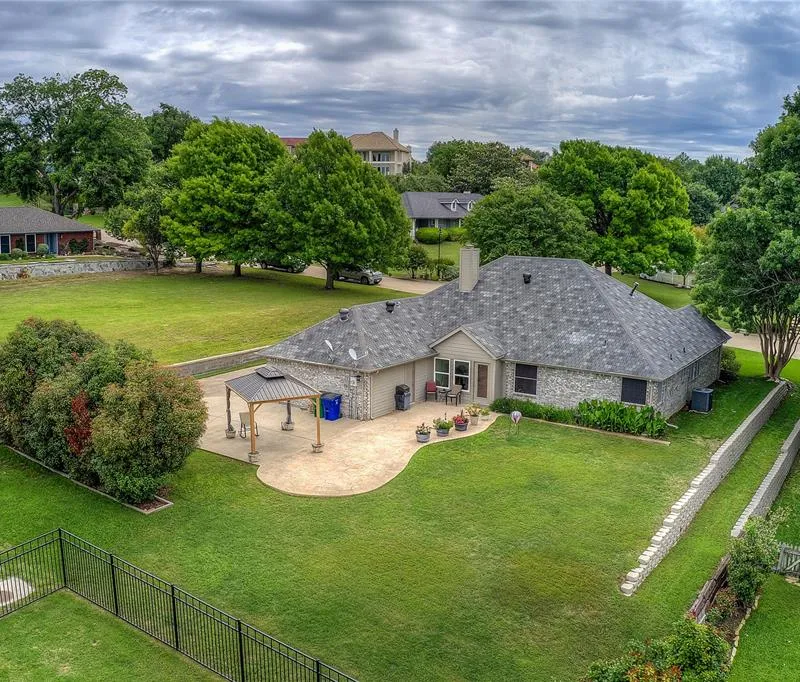 11 Lakeway Drive, Heath TX 75032