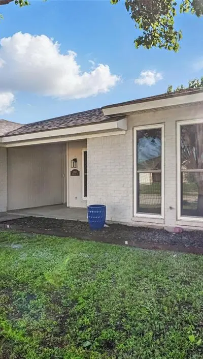 7932 Berrybrook Drive, Watauga TX 76148 - Photo 3