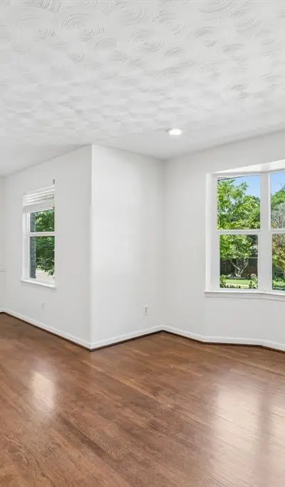 9028 Fringewood Drive, Dallas TX 75228 - Photo 3