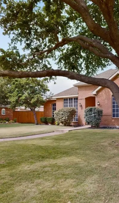 8406 Lexington Court, Rowlett TX 75089 - Photo 3