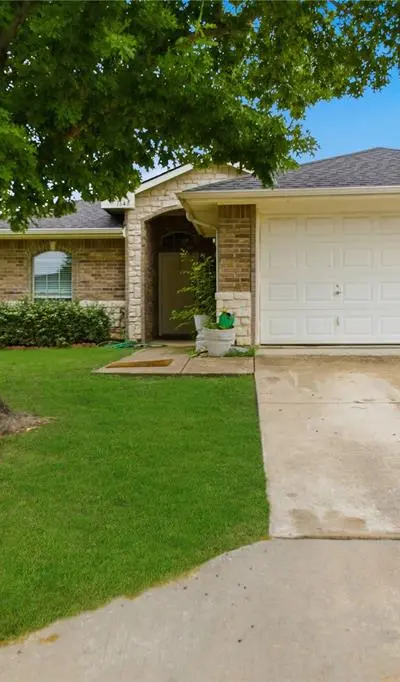 1648 Tampa Bay Drive, Dallas TX 75217 - Photo 2