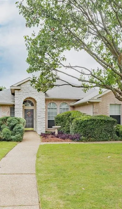 7115 Oaklawn, Sachse TX 75048
