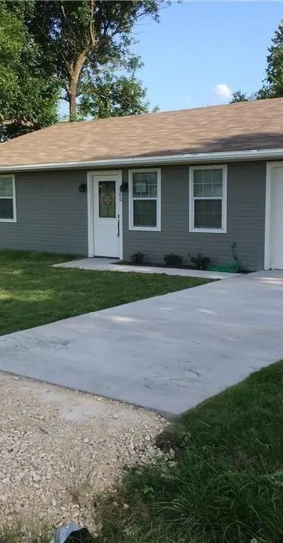 600 Pacific Street E, Honey Grove TX 75446 - Photo 3