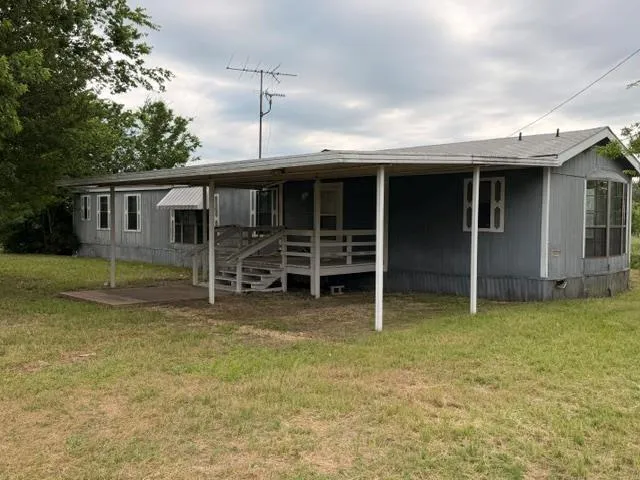 9391 County Road 2514, Eustace TX 75124