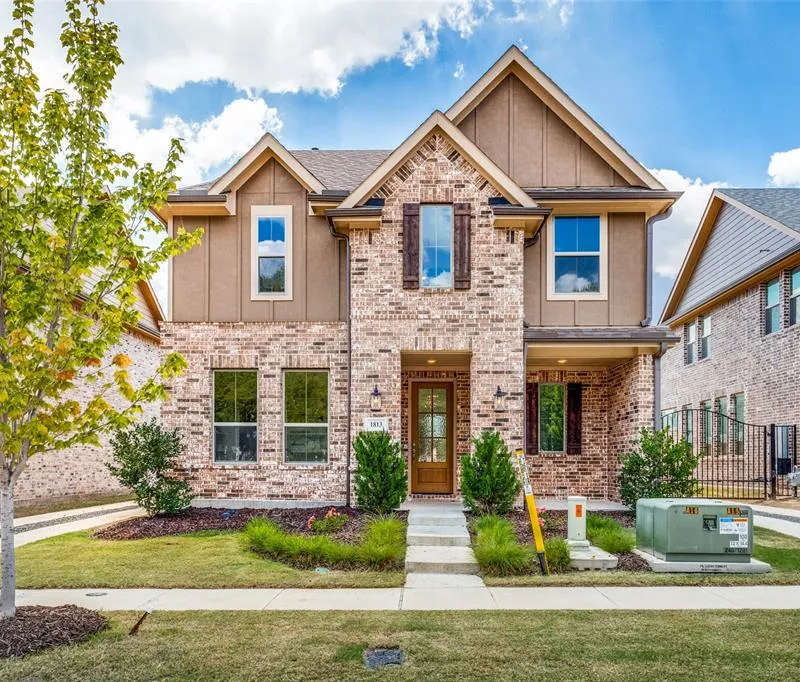 1813 Lakemont Drive, Van Alstyne TX 75495