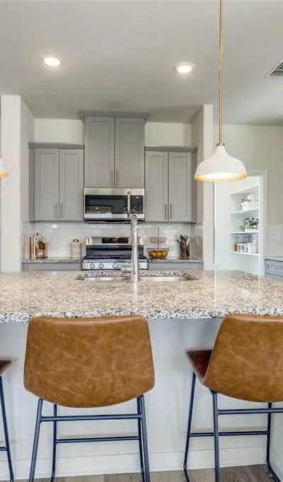 1813 Lakemont Drive, Van Alstyne TX 75495 - Photo 4
