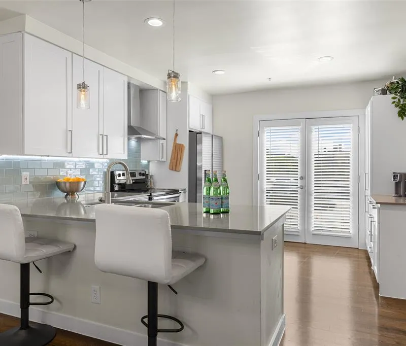 3922 GILBERT Avenue # 214, Dallas TX 75219