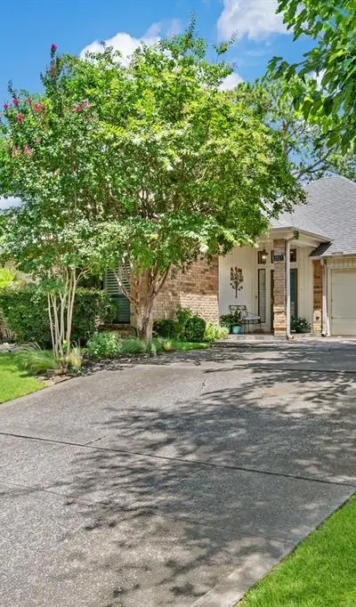 2015 N Saint Andrews Court, Arlington TX 76011
