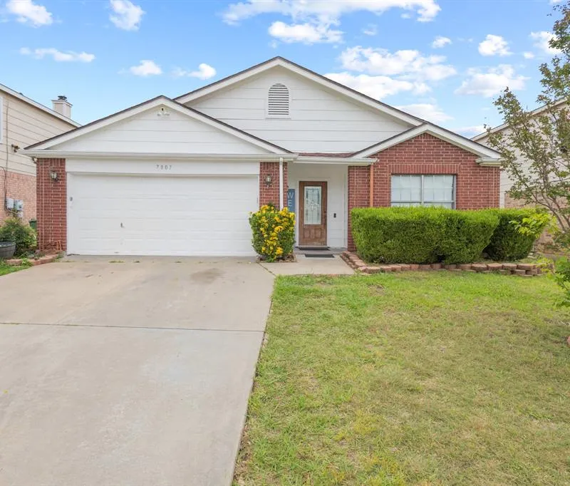 7007 Glenshire Drive, Arlington TX 76002