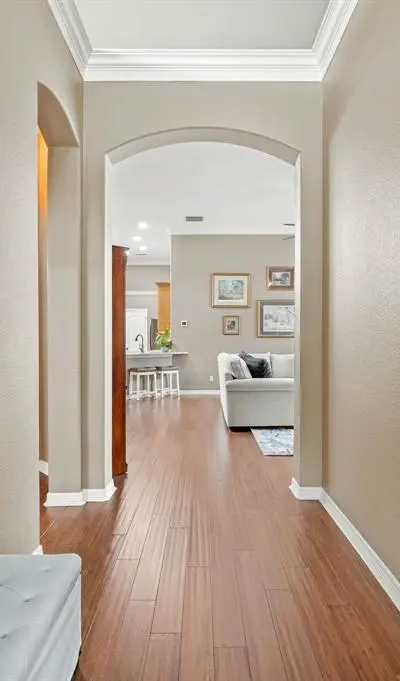 6024 Frost Street, North Richland Hills TX 76180 - Photo 5