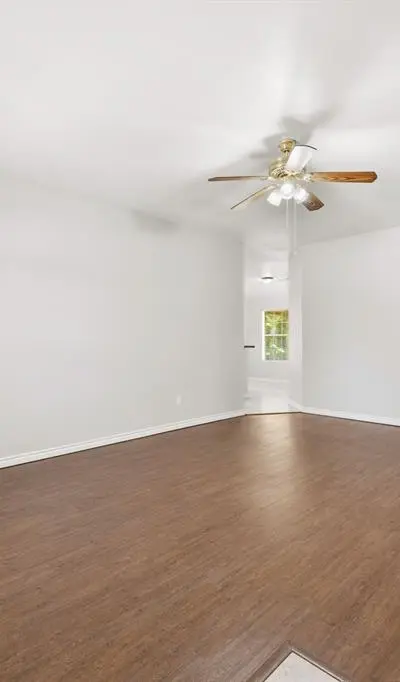 2206 Spikes Street, Grand Prairie TX 75051 - Photo 5