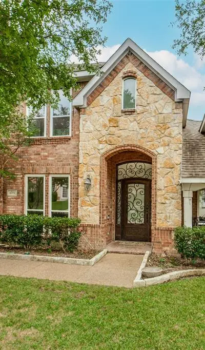 4204 Coldwater Creek Lane, Plano TX 75074 - Photo 2