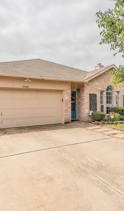 4408 Park Creek Court, Fort Worth TX 76137 - Photo 2