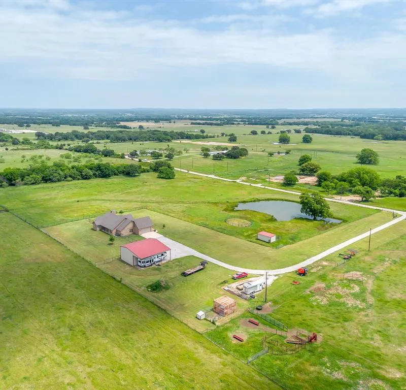 770 County Road 1346, Chico TX 76431