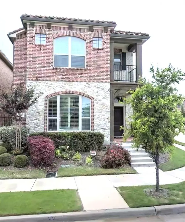 6683 Escondido Street, Irving TX 75039